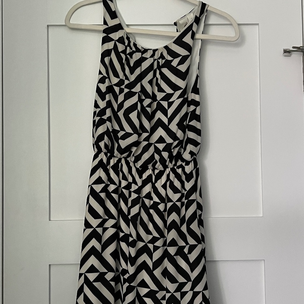 Black & White Dress - Size Small